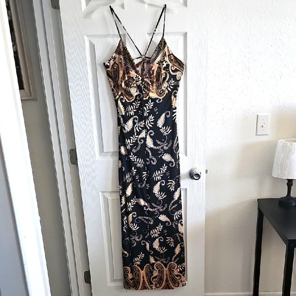 Elegant Black and Gold Paisley Maxi Dress
